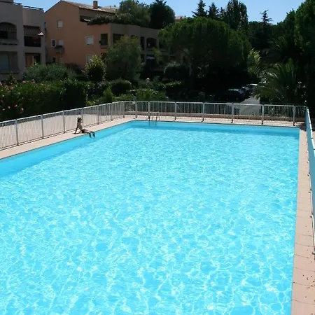 De Charme Wi-fi ,clim, Garage Jardin Prives, Piscine Environnement Arbore 아파트 칸느