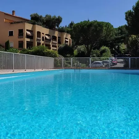아파트 De Charme Wi-fi ,clim, Garage Jardin Prives, Piscine Environnement Arbore 칸느